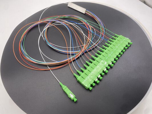 1x16 SC/APC تقسیم کننده فیبر نوری تک حالته PLC برای شبکه‌های FTTH و PON